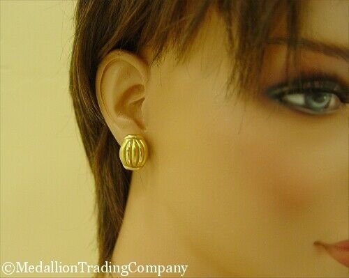 Designer 18k Yellow Gold Ribbed Puffy Half Ball Dome Crown Earrings .75 inch