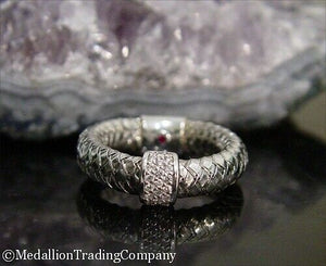 Authentic 18k Roberto Coin White Gold Flexible Primavera Diamond Band Size 8 Ring