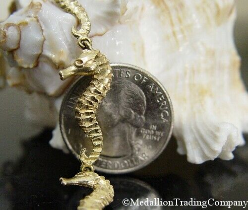 10k Yellow Gold Diamond Cut BIG Seahorse Link Beach/Ocean Bracelet 7 inch