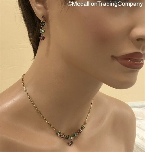18k Gold Flower Diamond Ruby Emerald Ring Bracelet Earrings Necklace Parure Set
