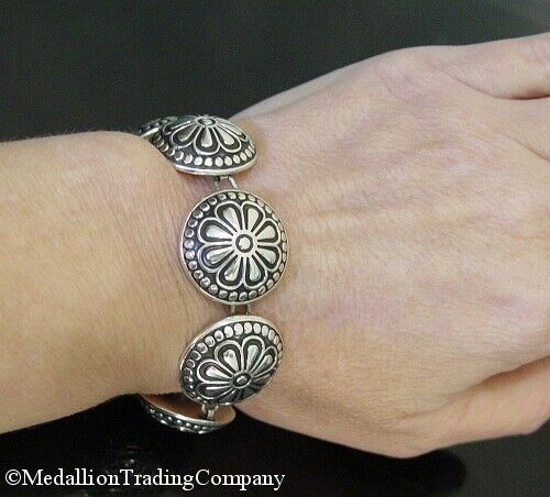 Heavy Solid 925 Mexico Sterling Silver Concho Flower Link Bracelet 46+ Grams 7"
