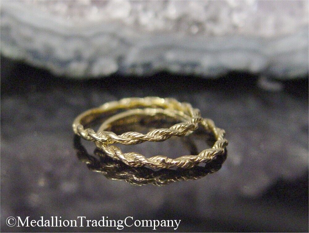 14k Solid Yellow Gold Rope Twist Stacking Bands Set of 2  Ring Size 5.5 4mm Wide