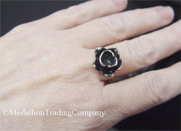 Antique Victorian 14k Yellow Gold Black Enamel Tea Rose Flower Blossom Ring